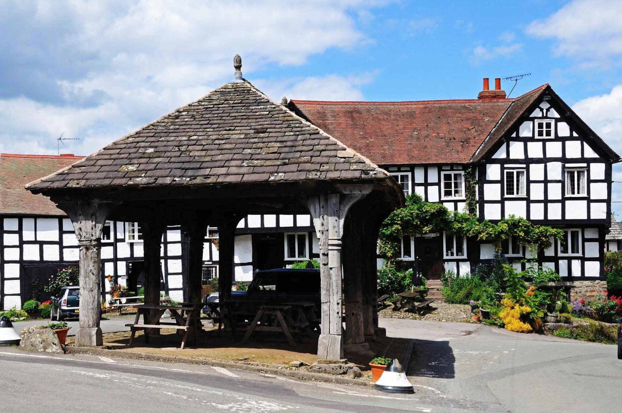 Bearwood Cottage Pembridge Exterior photo